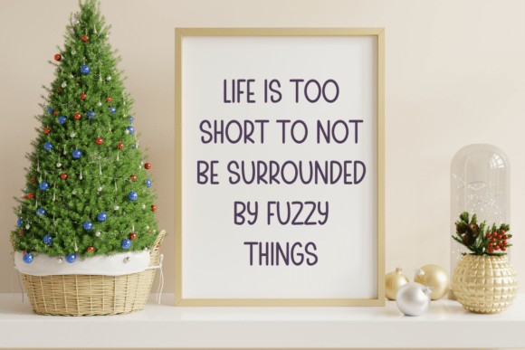 Fuzzy Socks Font - Preview 4