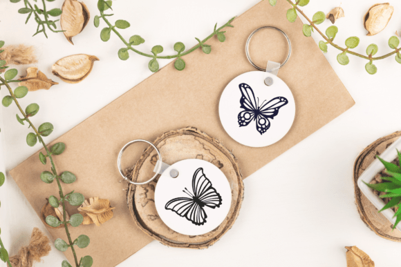Butterfly Doodles Font - Preview 3