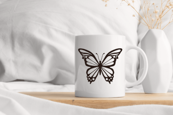 Butterfly Doodles Font - Preview 4