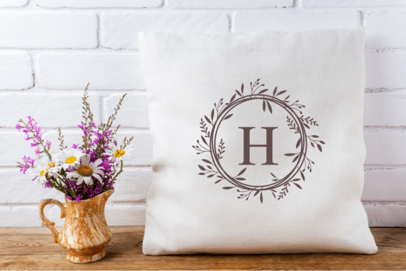 Flora Circle Monogram Font - Preview 4