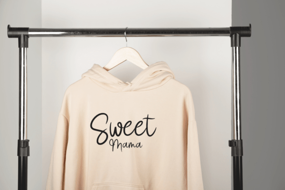 Cowgirl Font - Preview 2