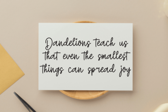 Dandelion Font - Preview 1