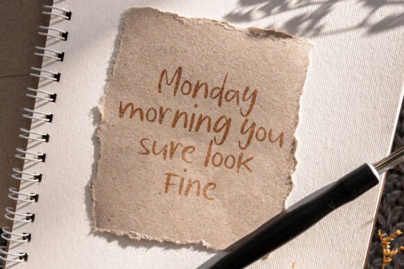 Back Monday Font - Preview 2