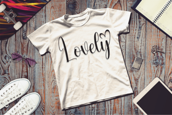Daisy Font - Preview 1