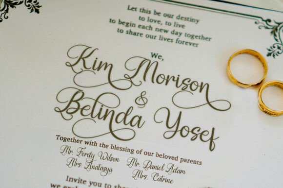 Daylight Mystery Font - Preview 1