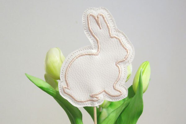 ITH Bunny Stick Decoration – Embroidery