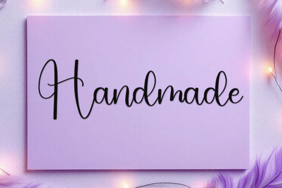 Butterfly Font - Preview 5