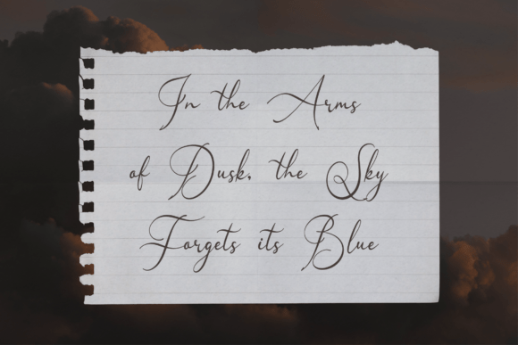 Gladyamor Font - Preview 3