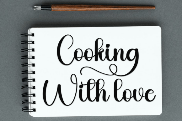 Black Vintage Font - Preview 2
