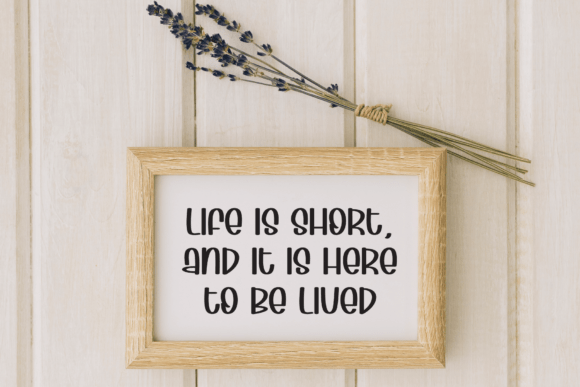 Flower Forever Font PNG with transparent background - Preview 2