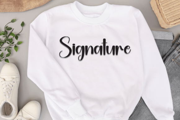 Kamilla Highland Font - Preview 3