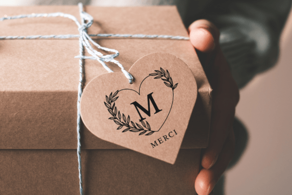 Leaves Heart Monogram Font PNG with transparent background - Preview 3