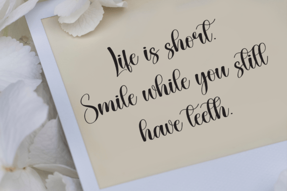 Amstrong Font - Preview 2