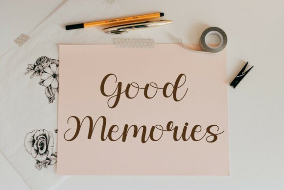 Glade Font - Preview 1