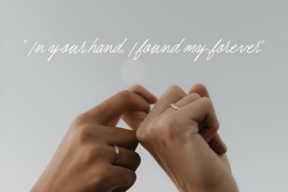 Blanco Script Font - Preview 2