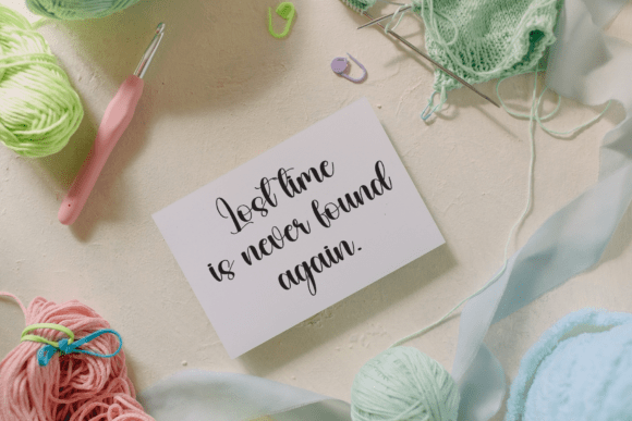 Beach Summer Font - Preview 2