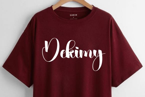 Daisy Font - Preview 1