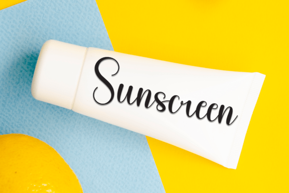 Charming Vintage Font - Preview 4