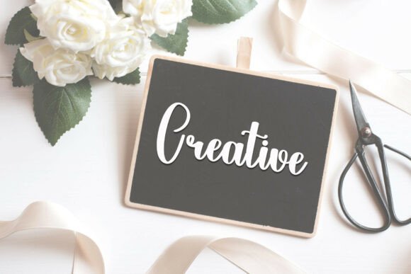 Cowgirls Font - Preview 1