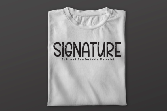 Black Simple Font - Preview 1