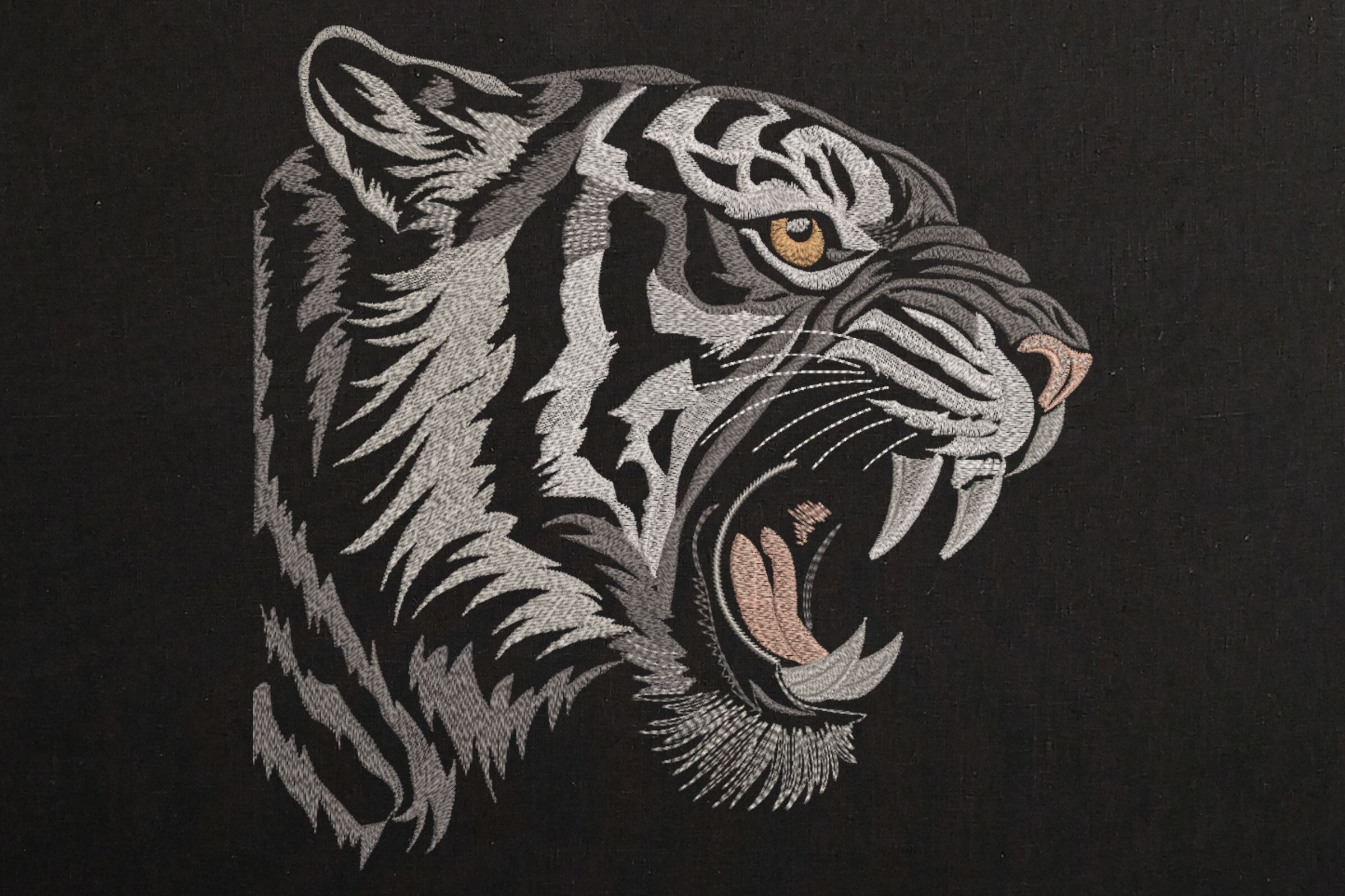 Realistic Tiger Head
