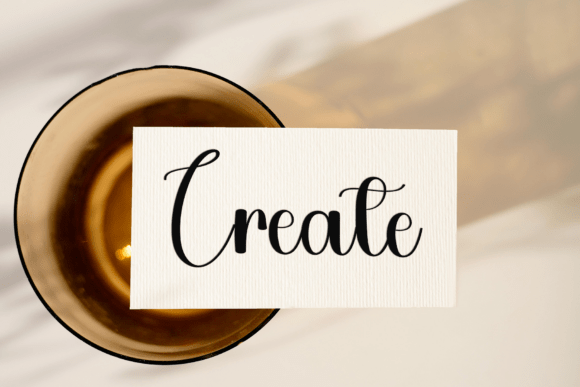 Bright Monday Font - Preview 6