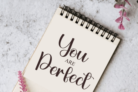 Elegant Wedding Font - Preview 3