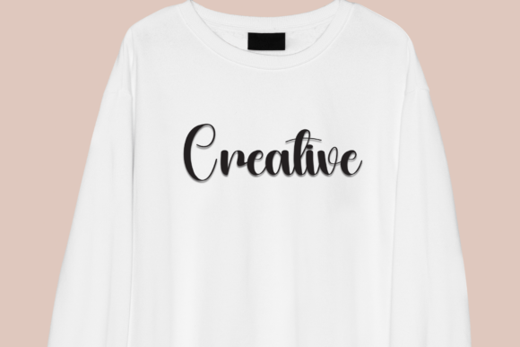 Antique Font - Preview 1
