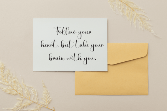 Evelyne Font - Preview 2