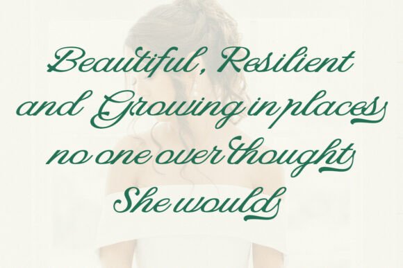 Grande Island Font - Preview 5