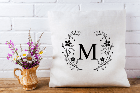 Flora Crest Font - Preview 4