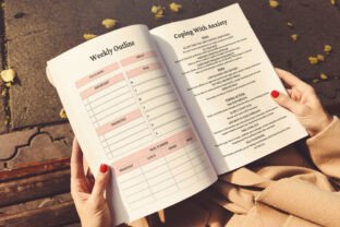 🧠 2026 Anxiety & Depression Workbook Graphic by designmela01 · Creative ...