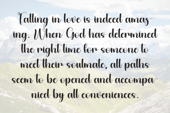 Candle Birthday Font - Preview 5