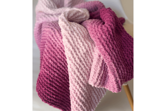 Gradual Color Change Knit Blanket