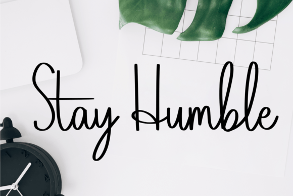Holiday Font - Preview 3