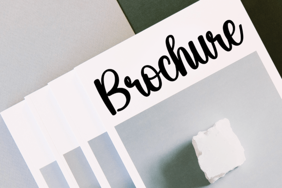 Heart Font - Preview 1