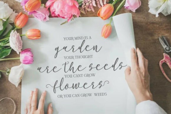 Farmhouse Daisy Font - Preview 2