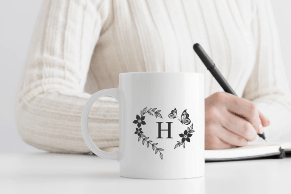 Flora Heart Monogram Font - Preview 2