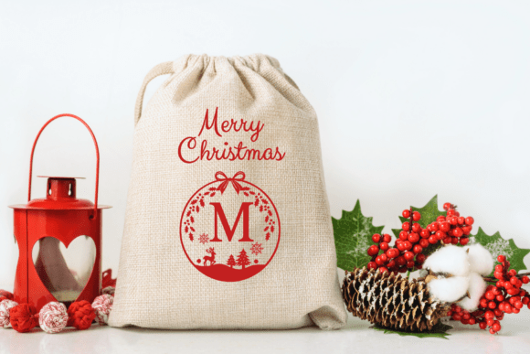 Christmas Festive Monogram Font - Preview 4