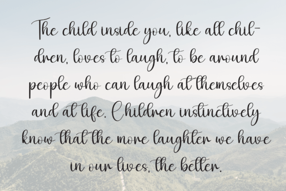 Delightful Font - Preview 5