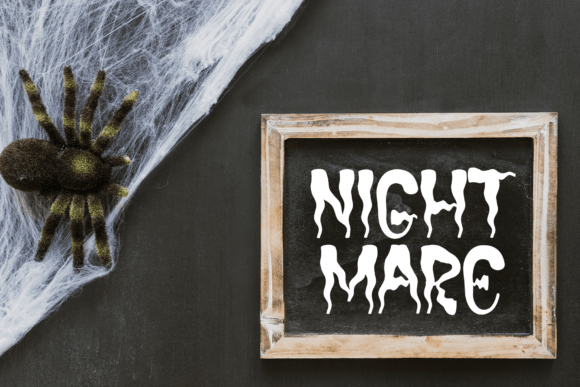 Castle Vampire Font - Preview 4