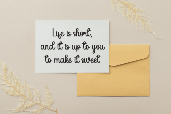 Engagement Font - Preview 4