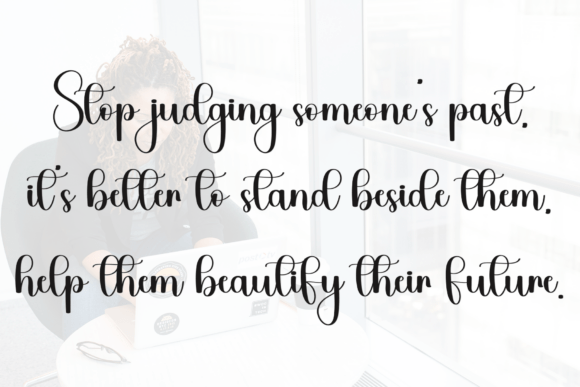 Autumn Font - Preview 5