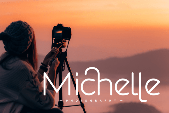 Gladish Stylish Font - Preview 2