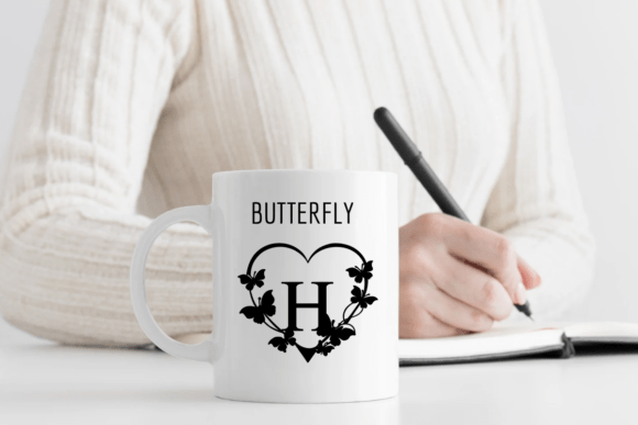 Heart Butterfly Font - Preview 5