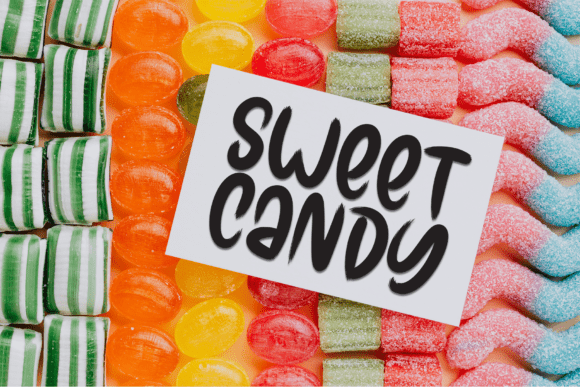 Brush Vintage Font - Preview 4