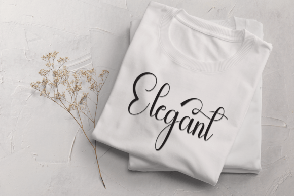 Camelia Font - Preview 1