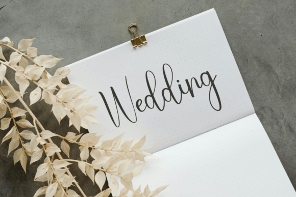 Honeymoon Font - Preview 3