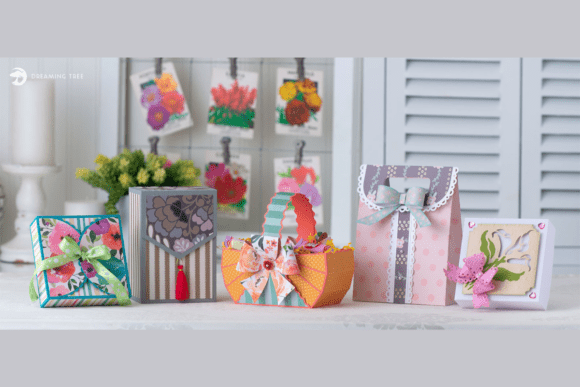 Give a Gift SVG Bundle