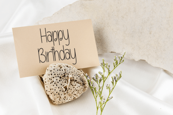 Happy Sunday Font - Preview 2